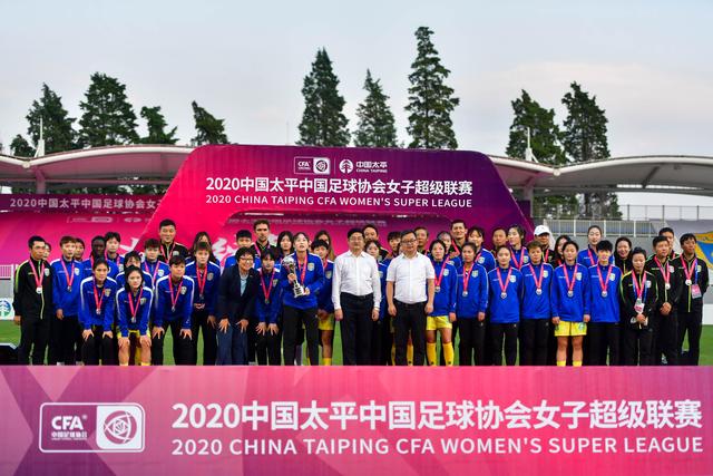 库里13中2仅得4分 绿军52分大胜勇士获11连胜